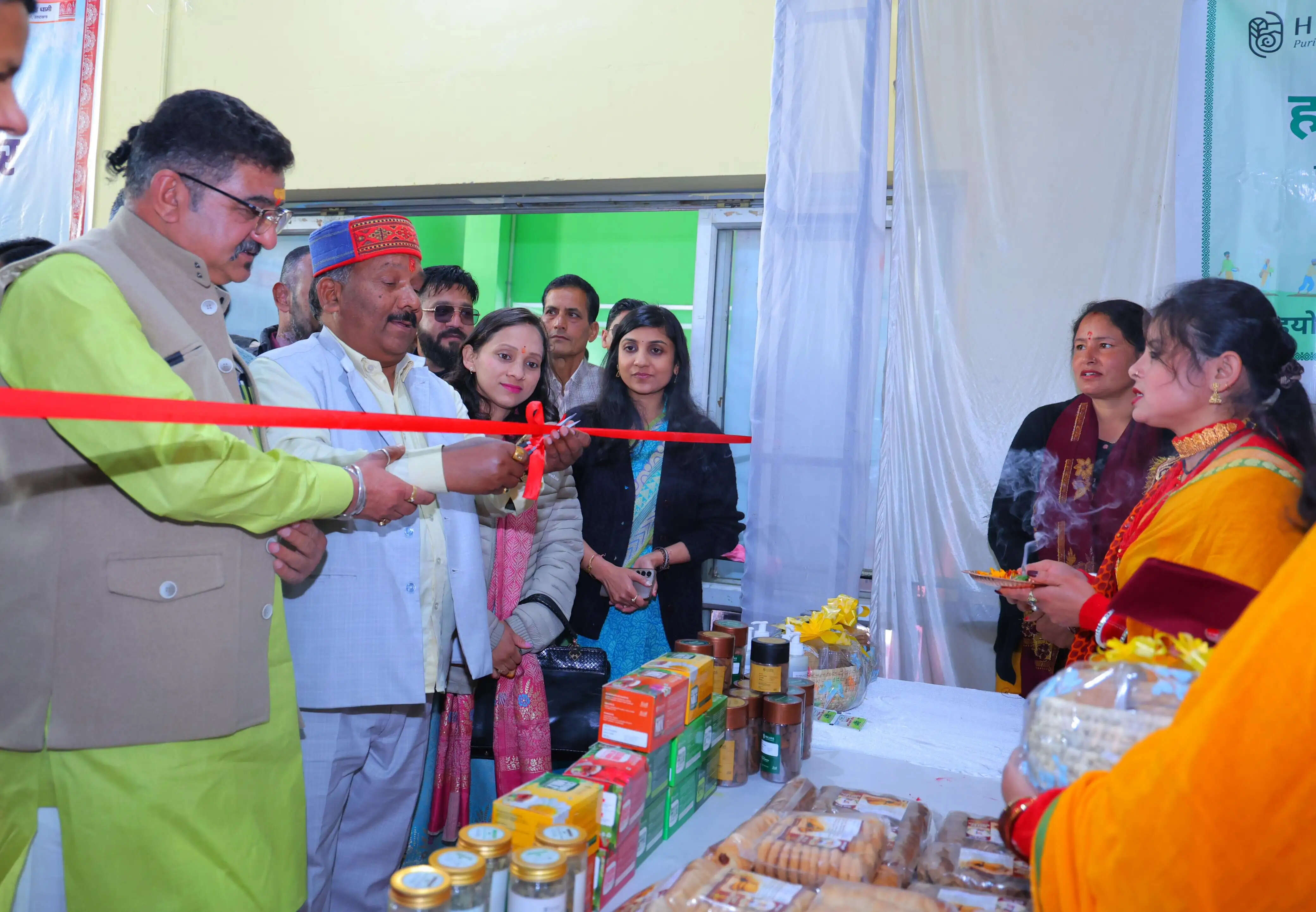 पौड़ी में चार साल बेमिसाल पर हुए कार्यक्रम