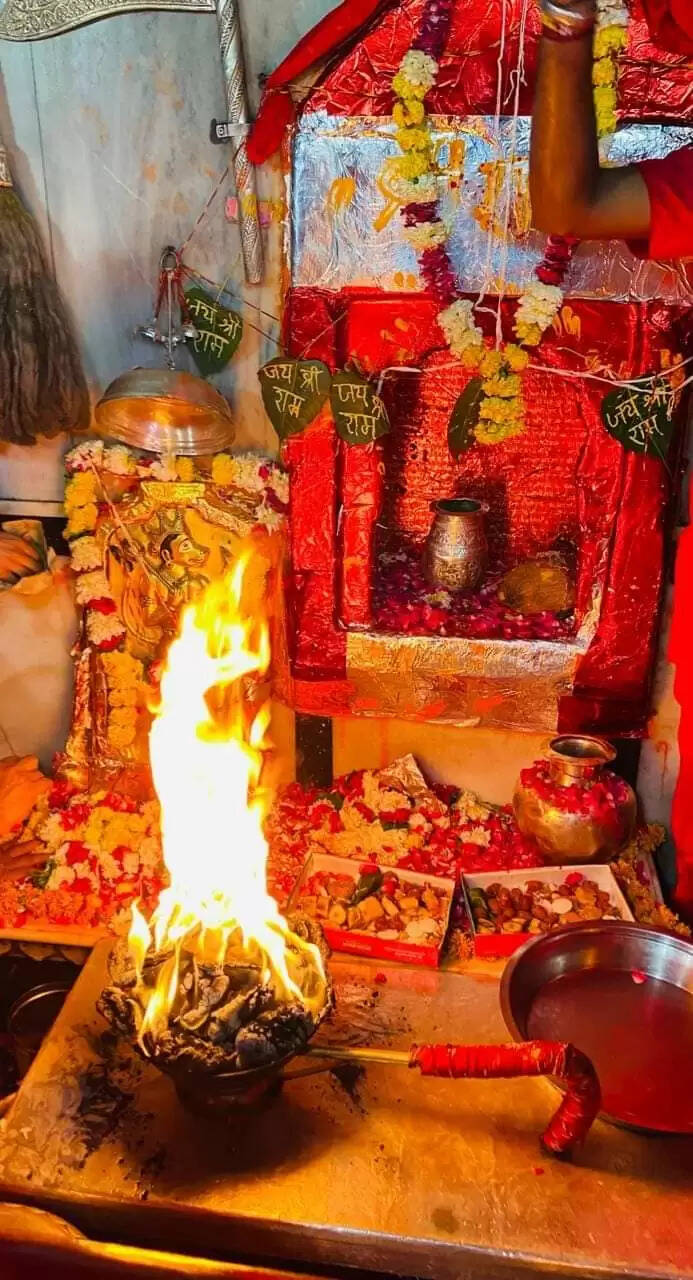 पूनरासर धाम में दिनभर बाबा के जयकारों से उद्घोष, गूंजती रही हनुमानजी की चौपाईयां