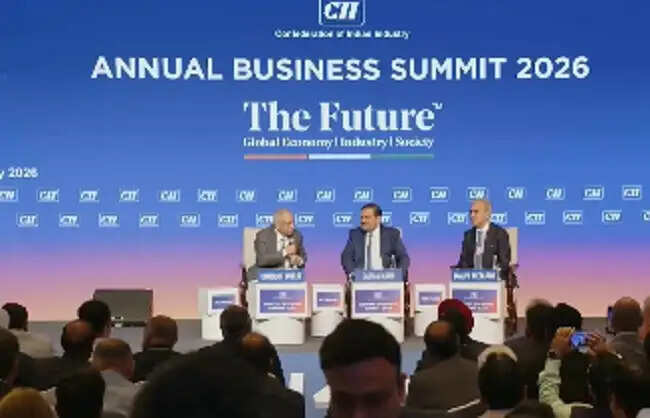 मोबाइल डेटा जैसी क्रांति लाएगा एआई, ऊर्जा खपत में होगी बड़ी वृद्धि: गौतम अडाणी