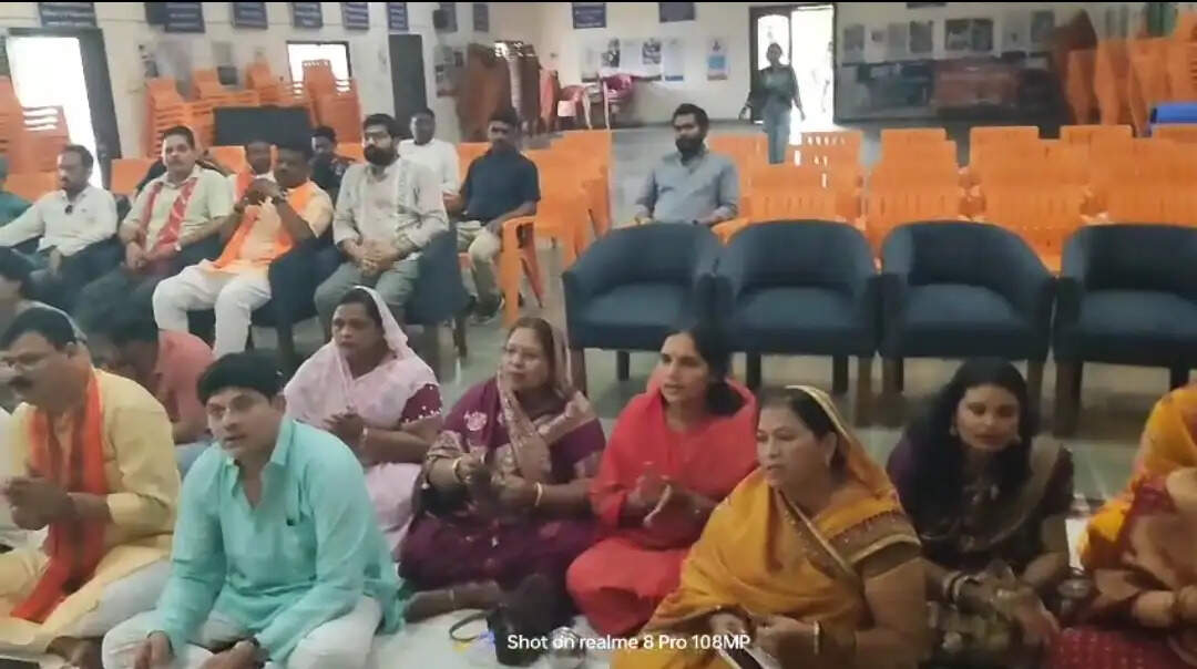 प्रधानमंत्री नरेंद्र मोदी के जन्मदिवस पर भाजपा कार्यालय में सुंदरकांड का आयोजन