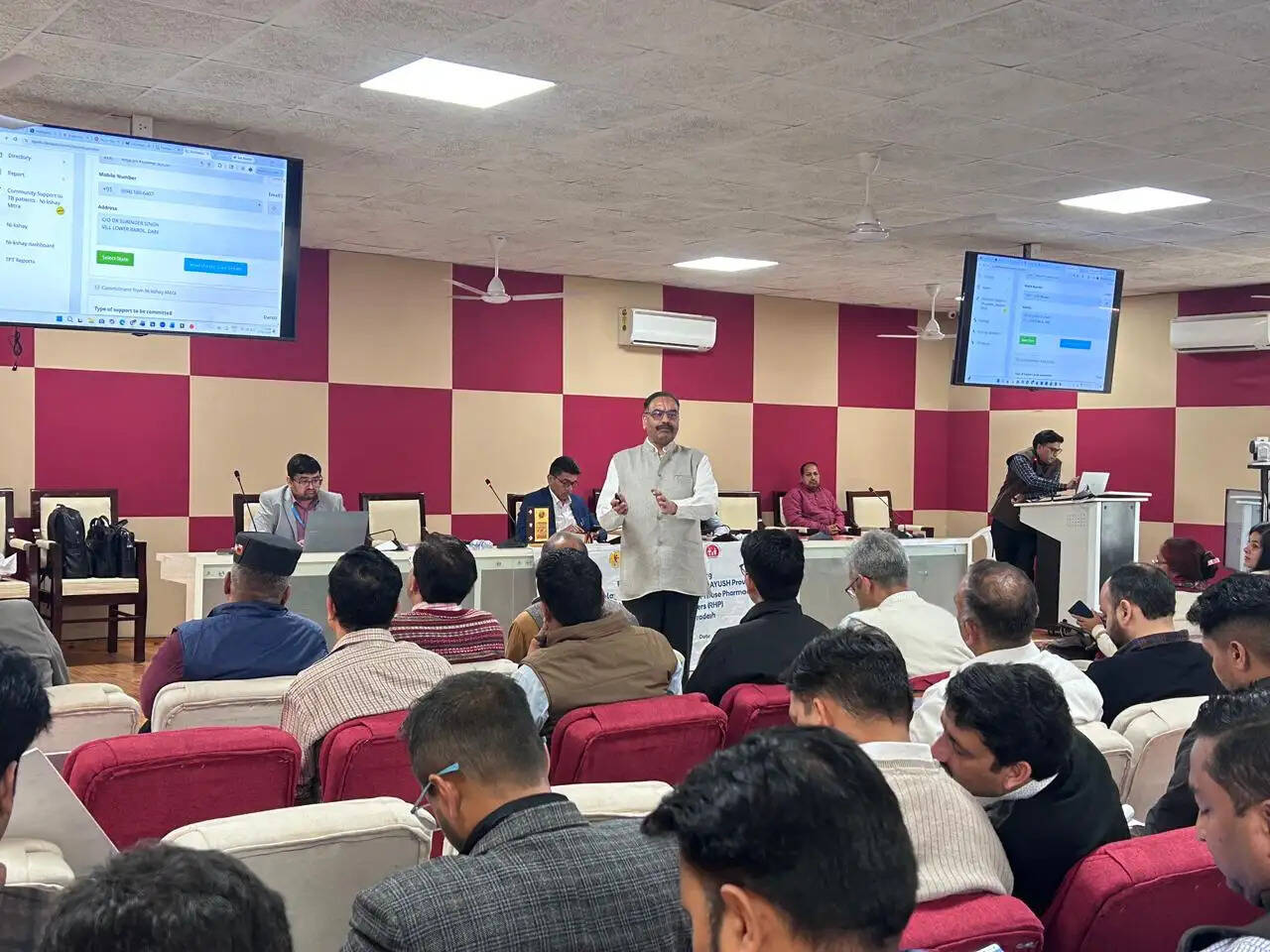 100 दिवसीय टीबी मुक्त भारत अभियान के तहत कार्यशाला आयोजित