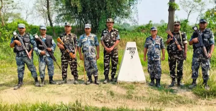 भारत-नेपाल सीमा पर एसएसबी व नेपाल आर्म्ड फोर्स की संयुक्त गश्ती हुआ शुरू