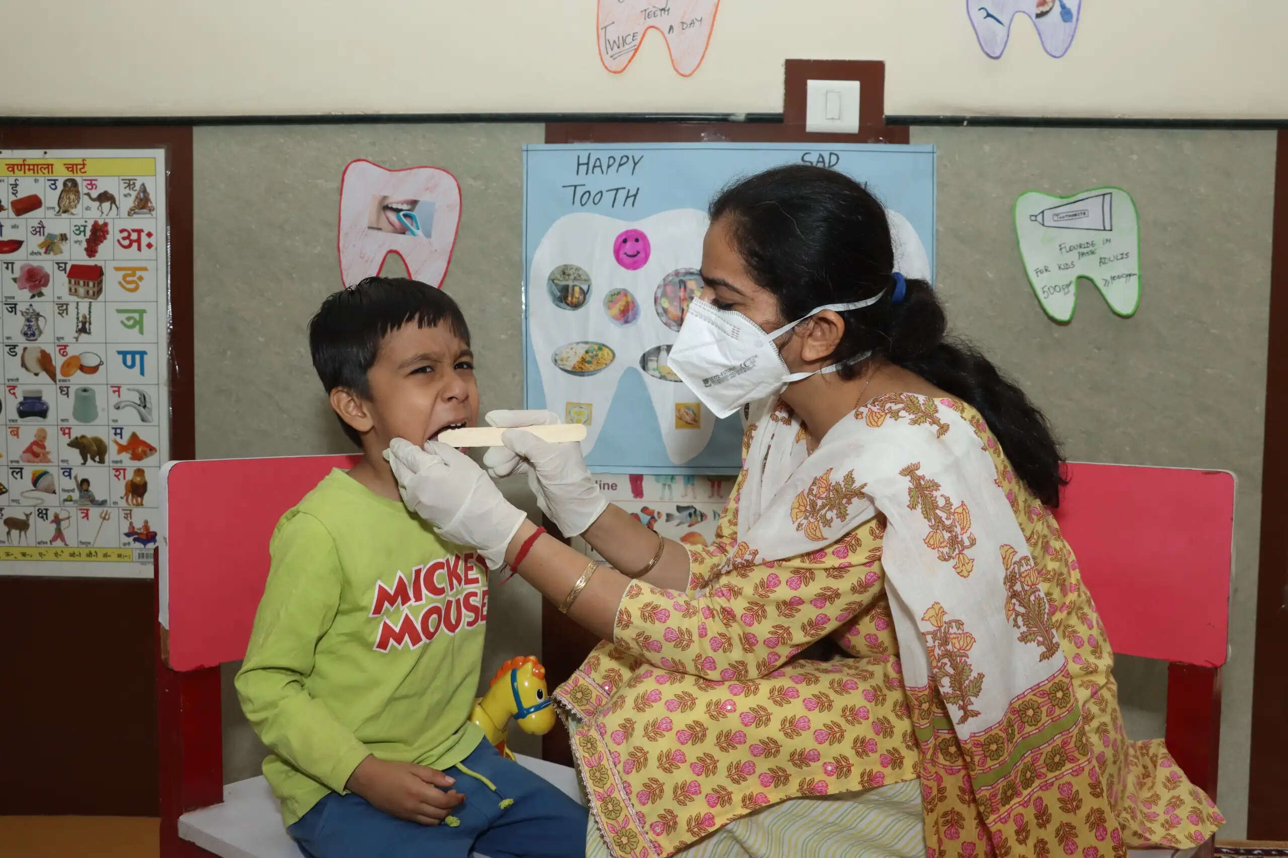 आईपीयू ने डे केयर सेंटर में डेंटल चेक-अप कैंप का किया आयोजन