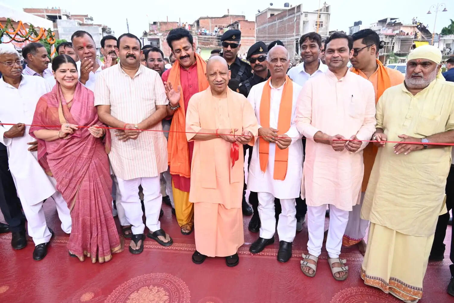 मुख्य मार्गों से गांव की गलियों तक सुगम होगा आवागमन
