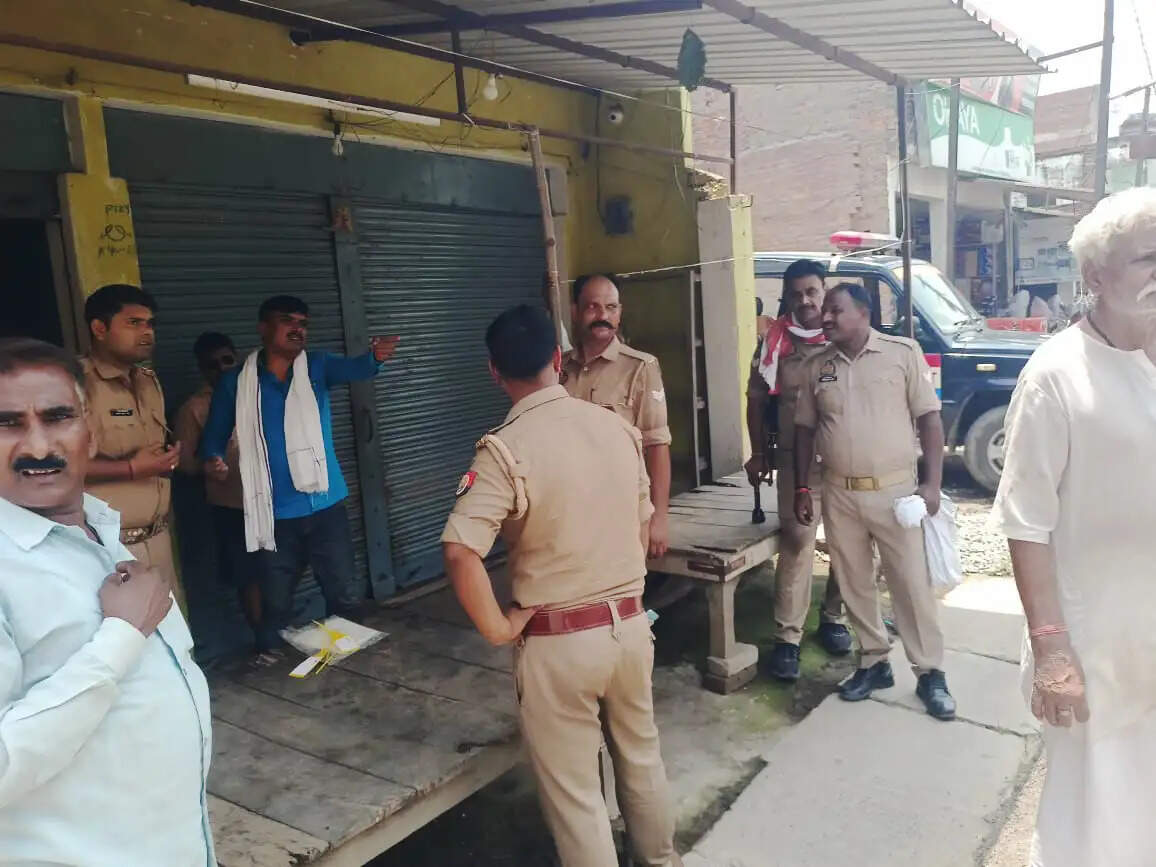 अधेड़ ने फांसी लगाकर दी जान, जांच में जुटी पुलिस