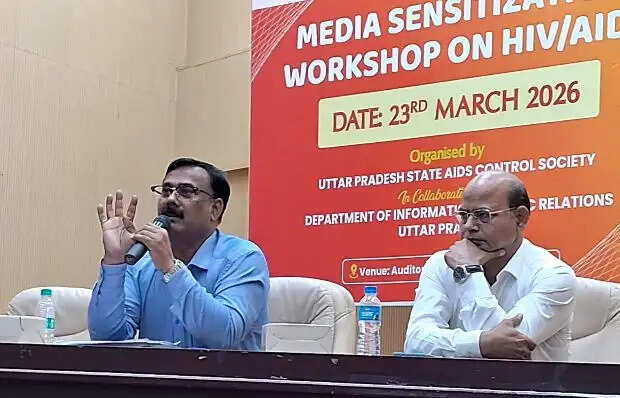 एआरटी केन्द्रों पर 1.38 लाख एचआईवी संक्रमित निःशुल्क प्राप्त कर रहे दवा