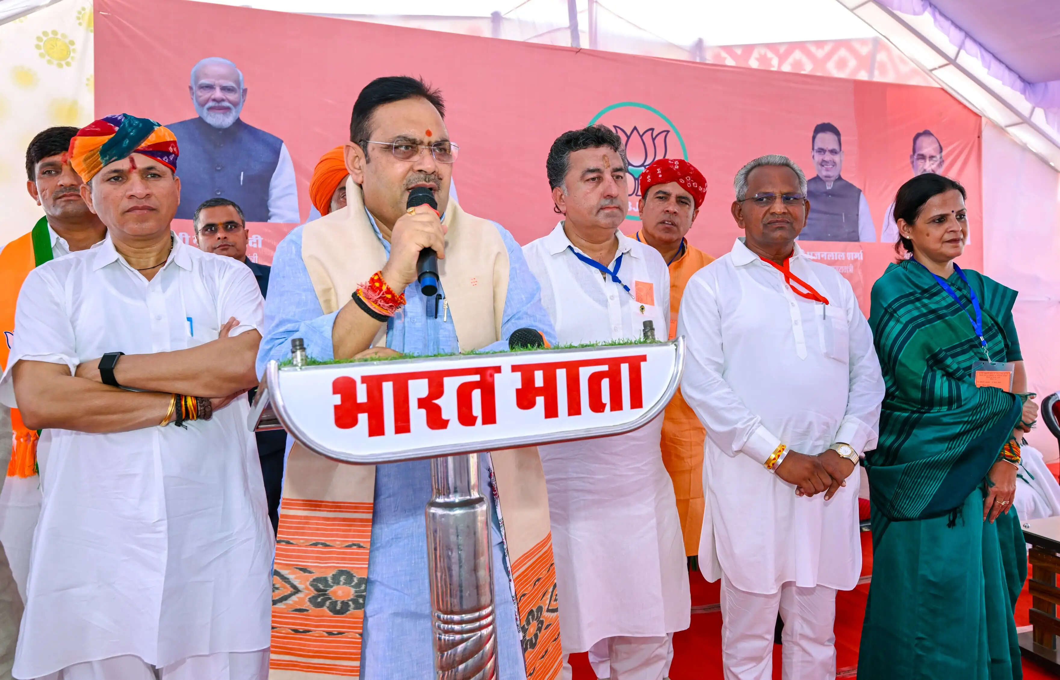 अंतिम छोर तक पहुंचाएं सरकार की जनकल्याणकारी योजनाओं की जानकारी और संगठन का संदेश -मुख्यमंत्री भजनलाल शर्मा