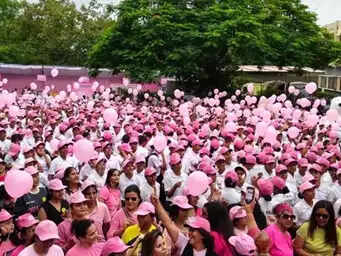 इंदौर में नशे के खिलाफ महिलाओं की वॉकाथॉन, 3 हजार से अधिक महिलाओं ने लिया भाग, नशामुक्त समाज की ली शपथ