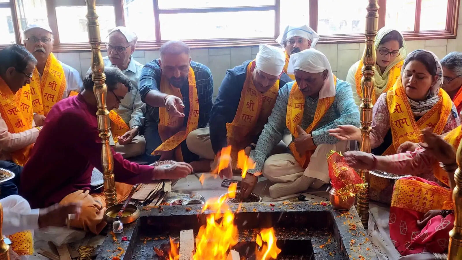 पीएम मोदी के रिकॉर्ड कार्यकाल पर शिमला में हवन, भाजपा ने की दीर्घायु की कामना
