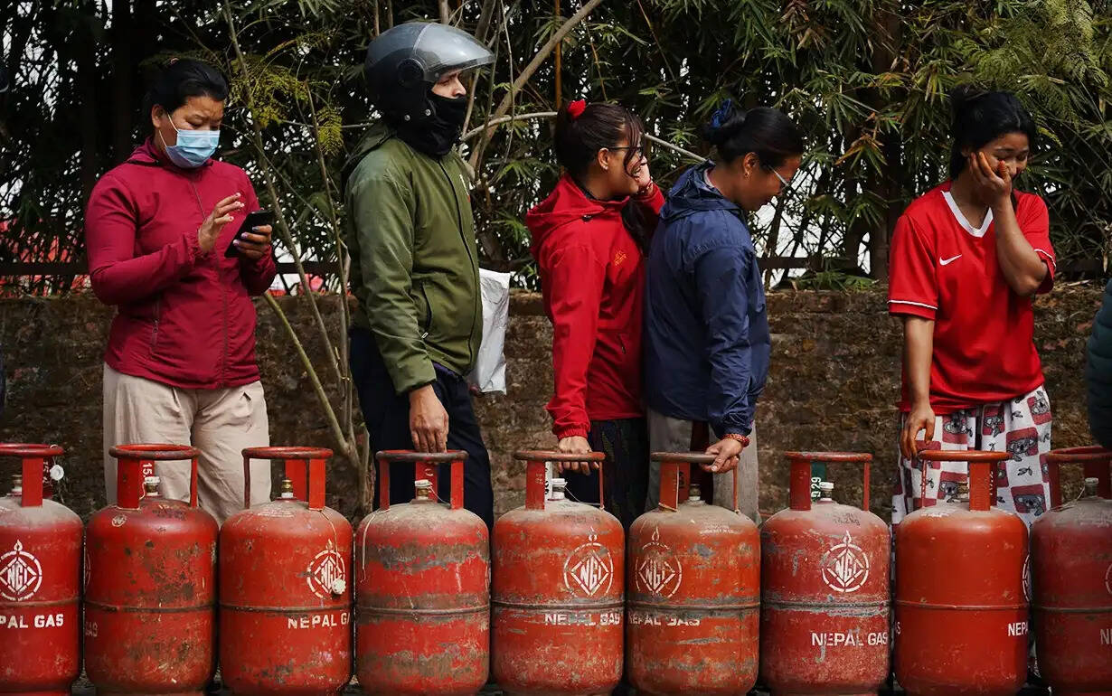 नेपाल में रसोई गैस आपूर्ति सामान्य होने की उम्मीद