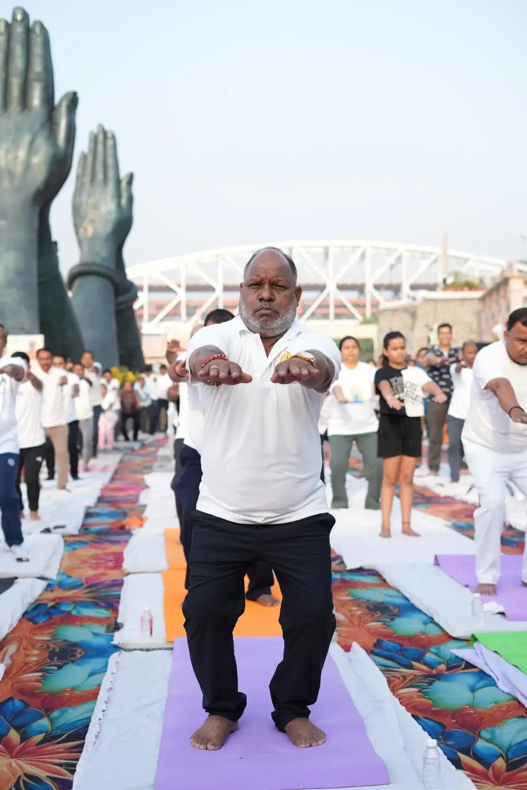 वाराणसी : अंतरराष्ट्रीय योग दिवस पर काशी में योग की बयार, नमोघाट पर योग सप्ताह शुरू