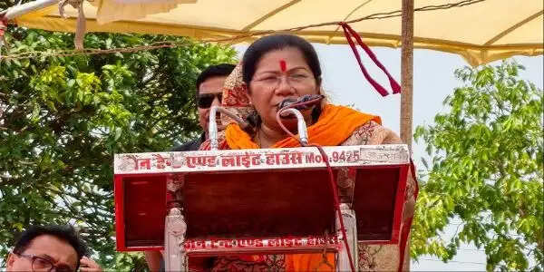 मुख्यमंत्री कन्या विवाह योजना से संवर रहा बेटियों का भविष्य: मंत्री संपतिया उइके