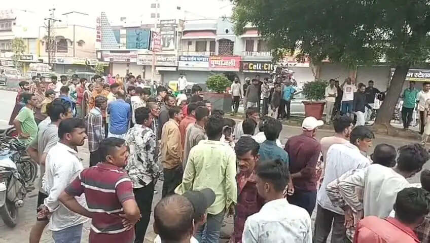 (अपडेट) रोडवेज बस की टक्कर से दो चचेरे भाइयों की मौत, दाह संस्कार में जाते समय हुआ हादसा