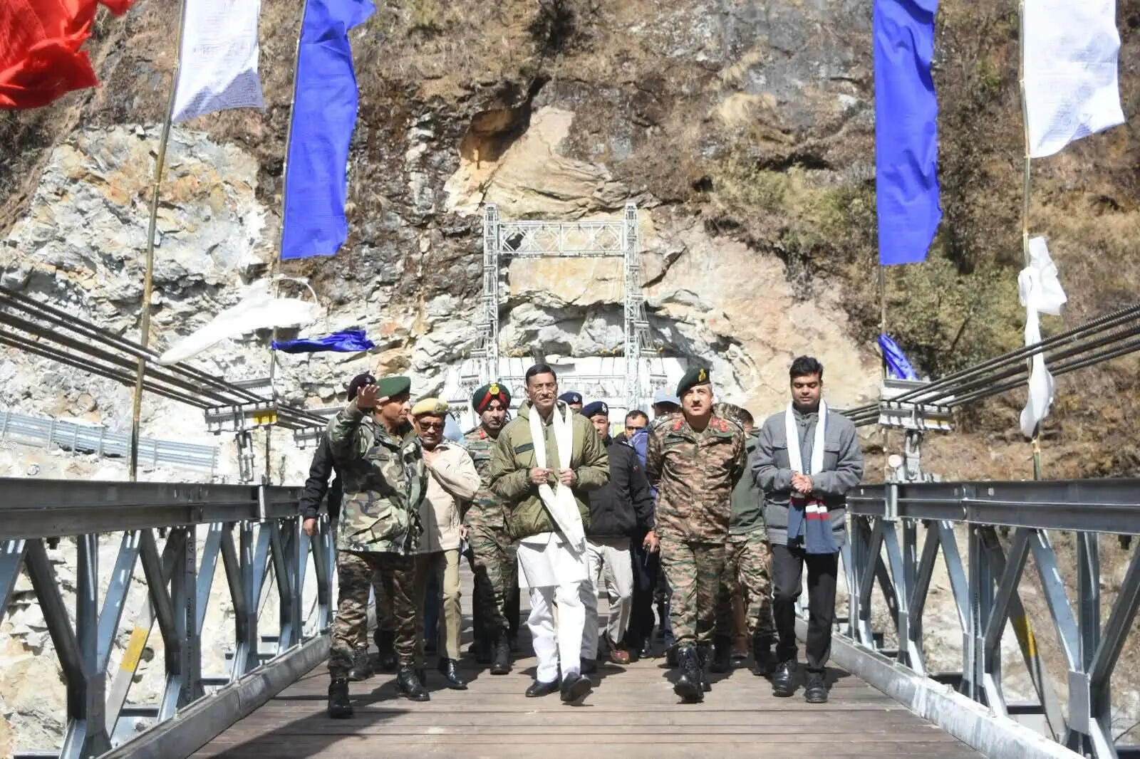 रक्षा राज्य मंत्री ने उत्तर सिक्किम में ताराम-चू स्टील ब्रिज का किया उद्घाटन