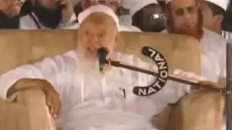 आई लव मोहम्मद का नारा लगाने के बजाय आचरण और चरित्र से नबी से प्रेम व्यक्त करेंः मौलाना अरशद मदनी