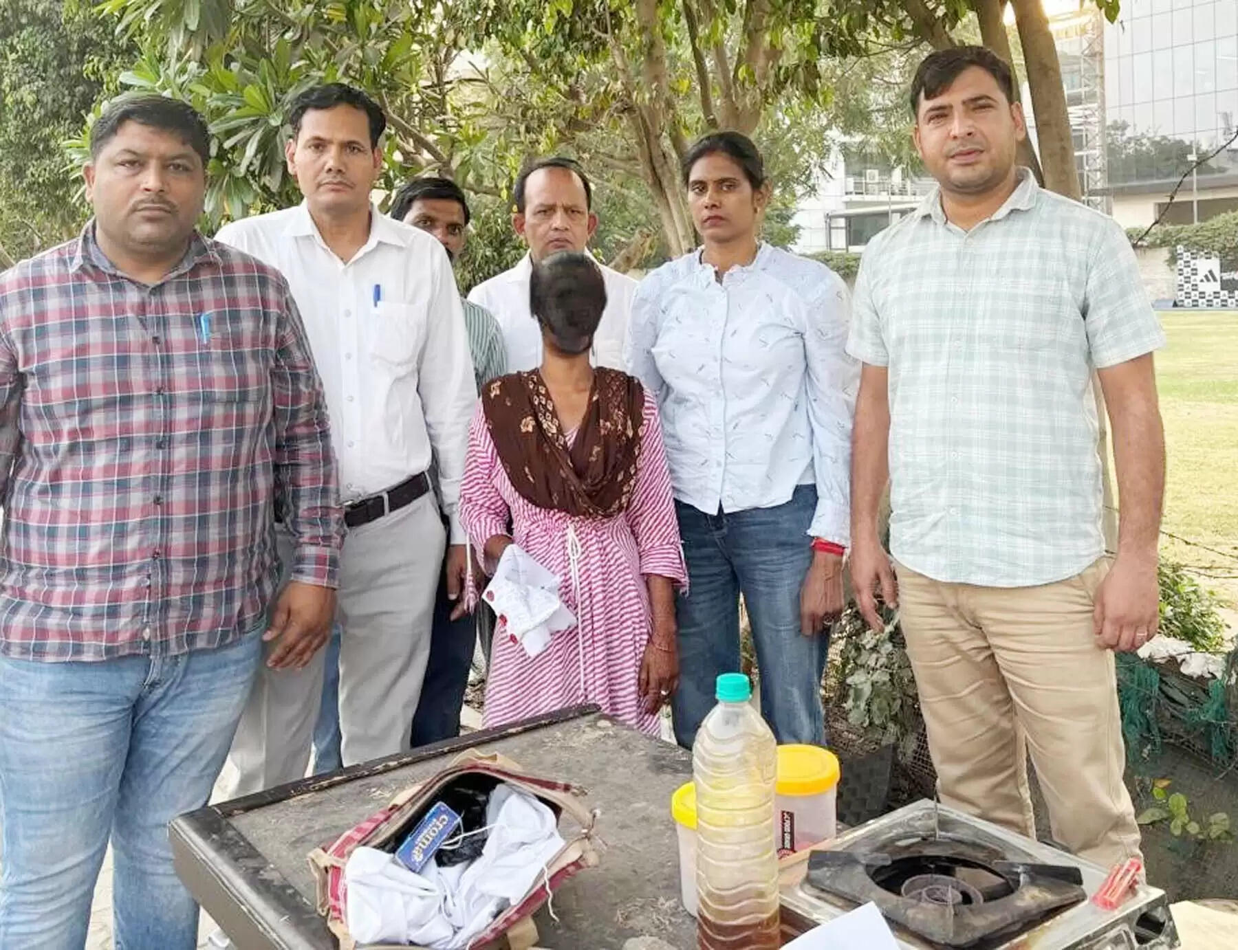 गुरुग्राम: अंडे की रेहड़ी पर हेरोइन बेचती महिला को एनसीबी ने किया काबू