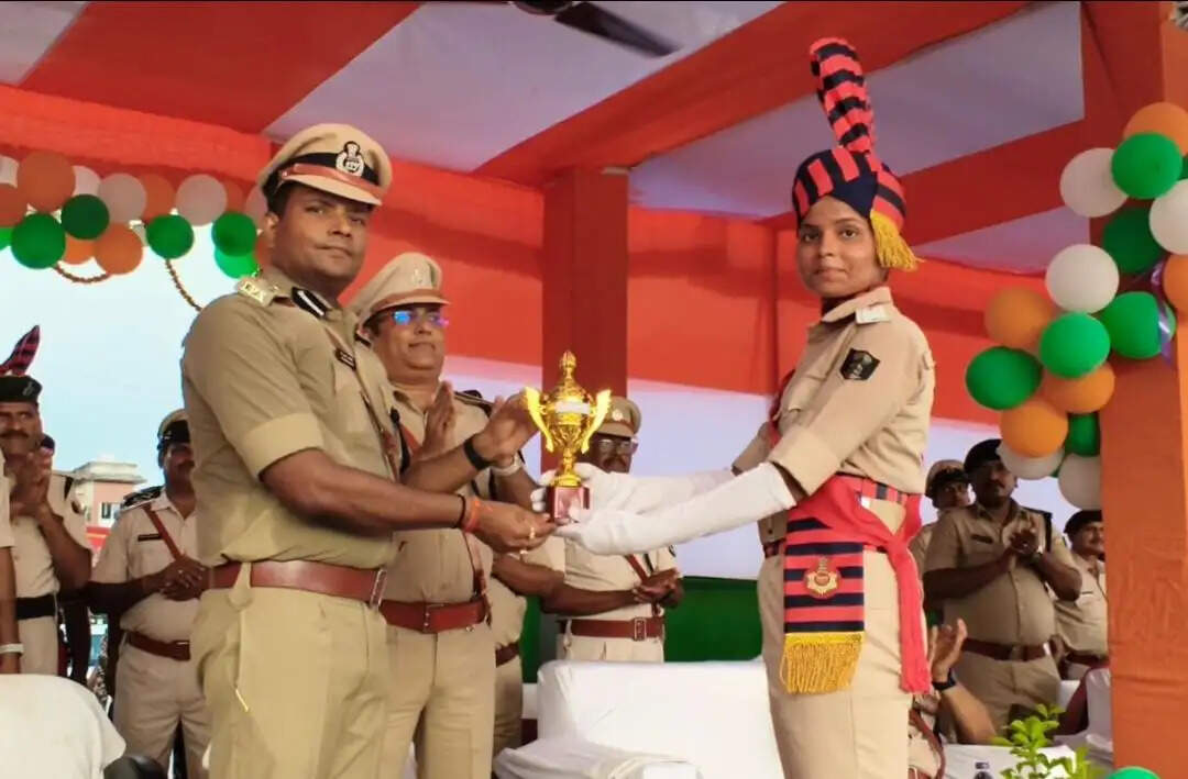 बीएसएपी दीक्षांत समारोह में उत्कृष्ट महिला जवानों को किया गया सम्मानित
