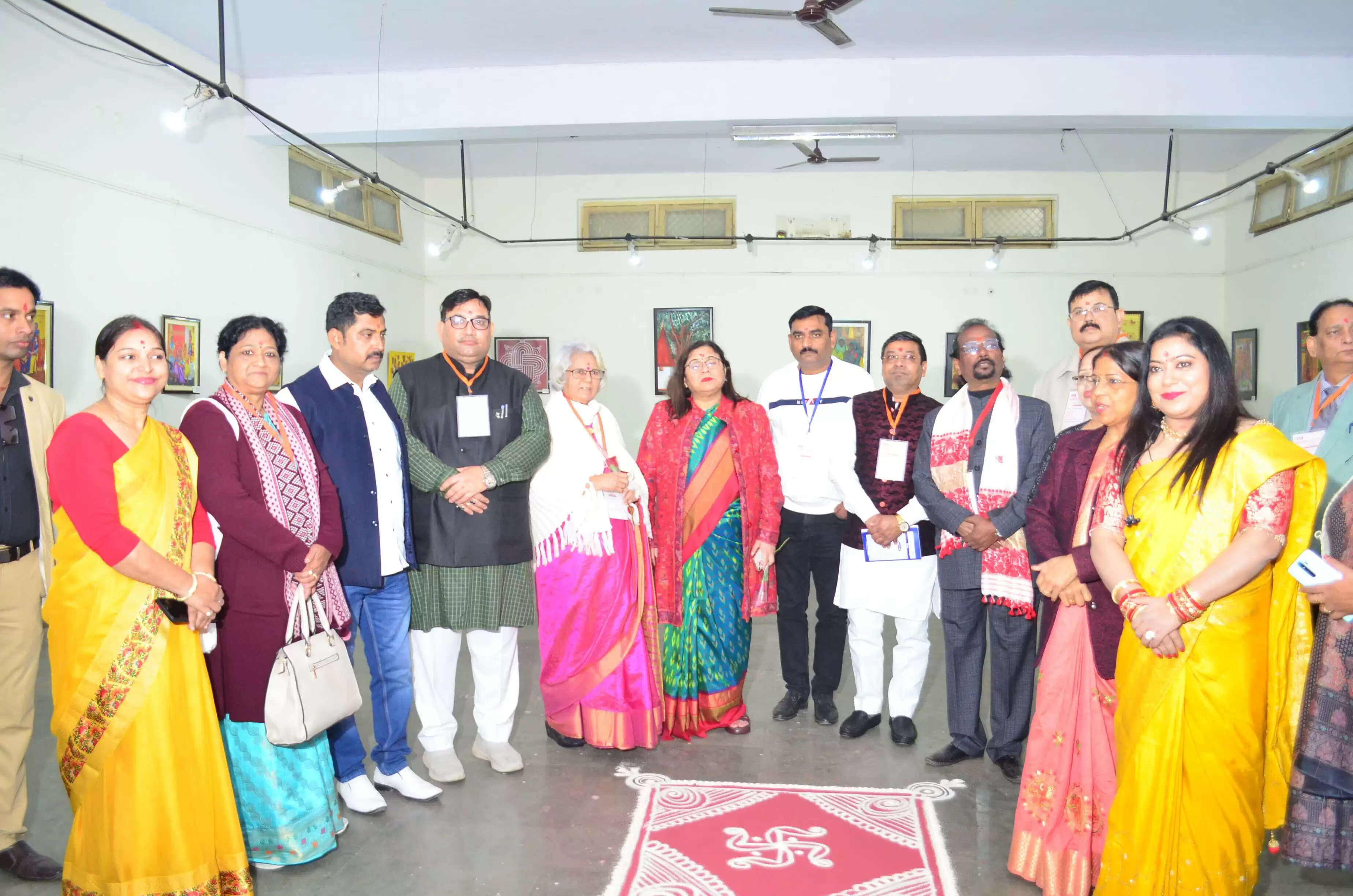 भोजपुरी केवल भाषा नहीं, हमारी संस्कृति और अस्मिता का प्रतीक : कुलपति प्रो. पूनम टंडन