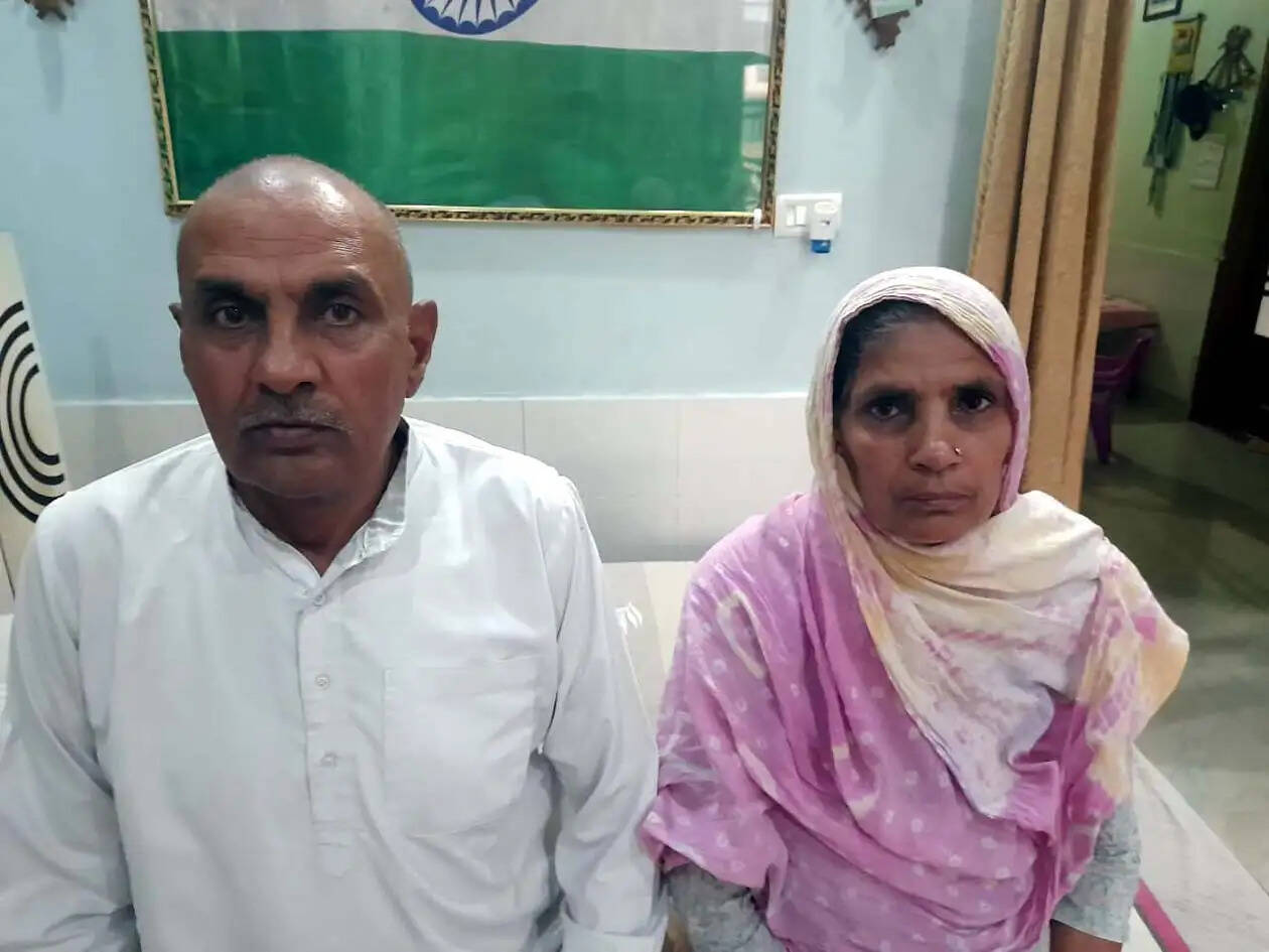 हांसी : शहीद निशांत मलिक के परिवार में जमीनी विवाद, थाने में हुई हाथापाई
