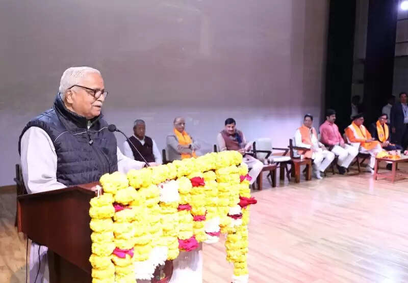 भारत “सुपर राष्ट्र” बनकर जीवन के विविध क्षेत्रों में दुनिया को दिखाएगा सही दिशा : भैयाजी जोशी