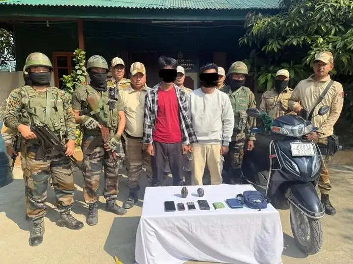 मणिपुर में दो केवाईकेएल विद्रोही गिरफ्तार, हथियार बरामद