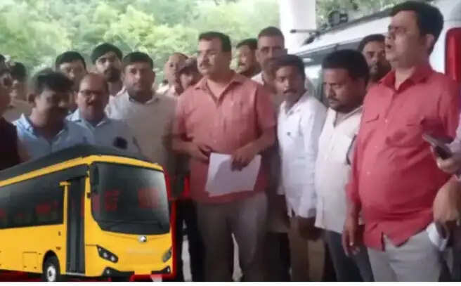 सतना की 20 इलेक्ट्रिक बसें दूसरे शहर भेजने का आरोप, कांग्रेस ने सरकार को घेरा