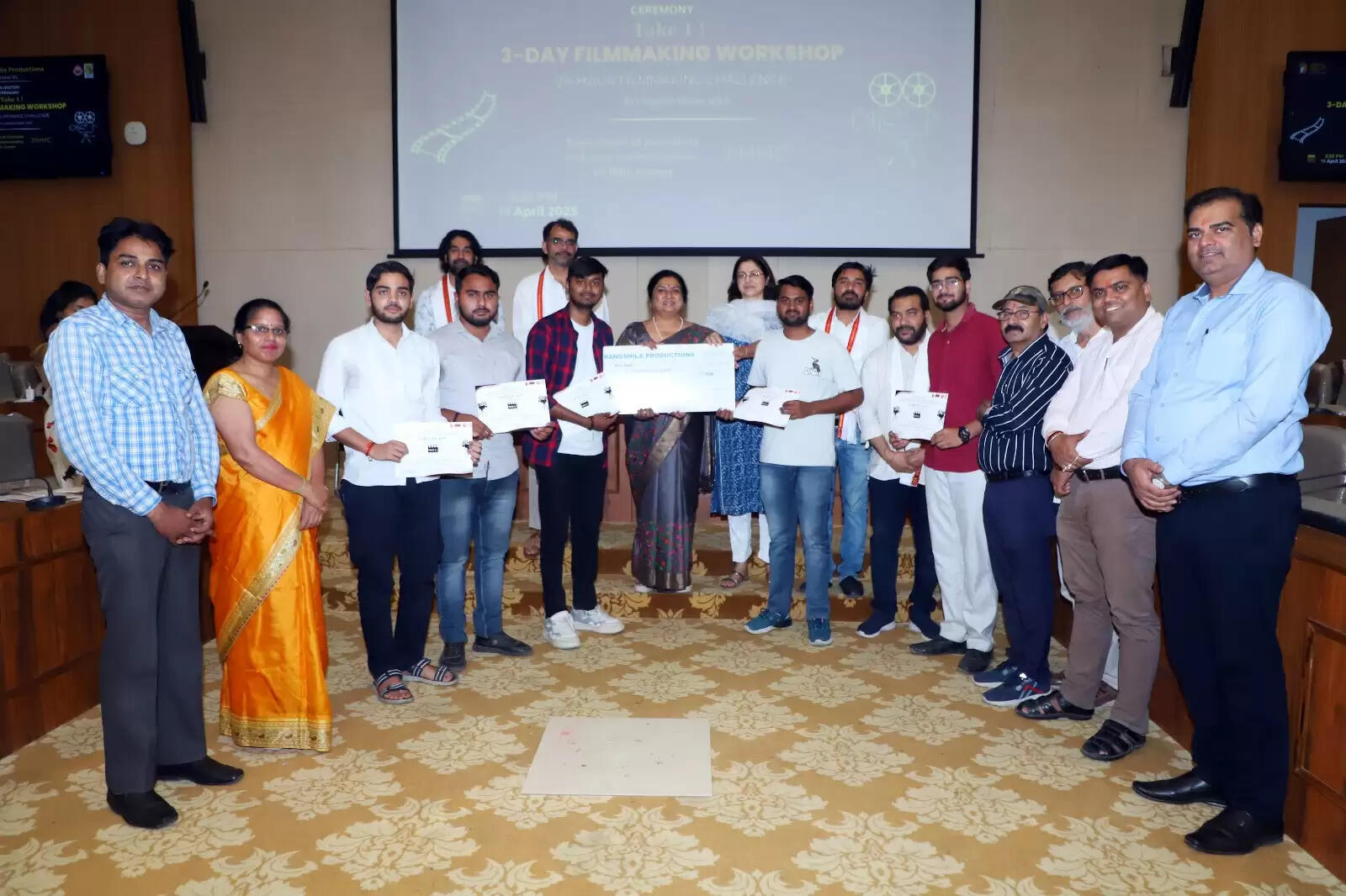 “डियर फ्यूचर एआई” ने जीता फिल्म मेकिंग वर्कशॉप में पहला स्थान