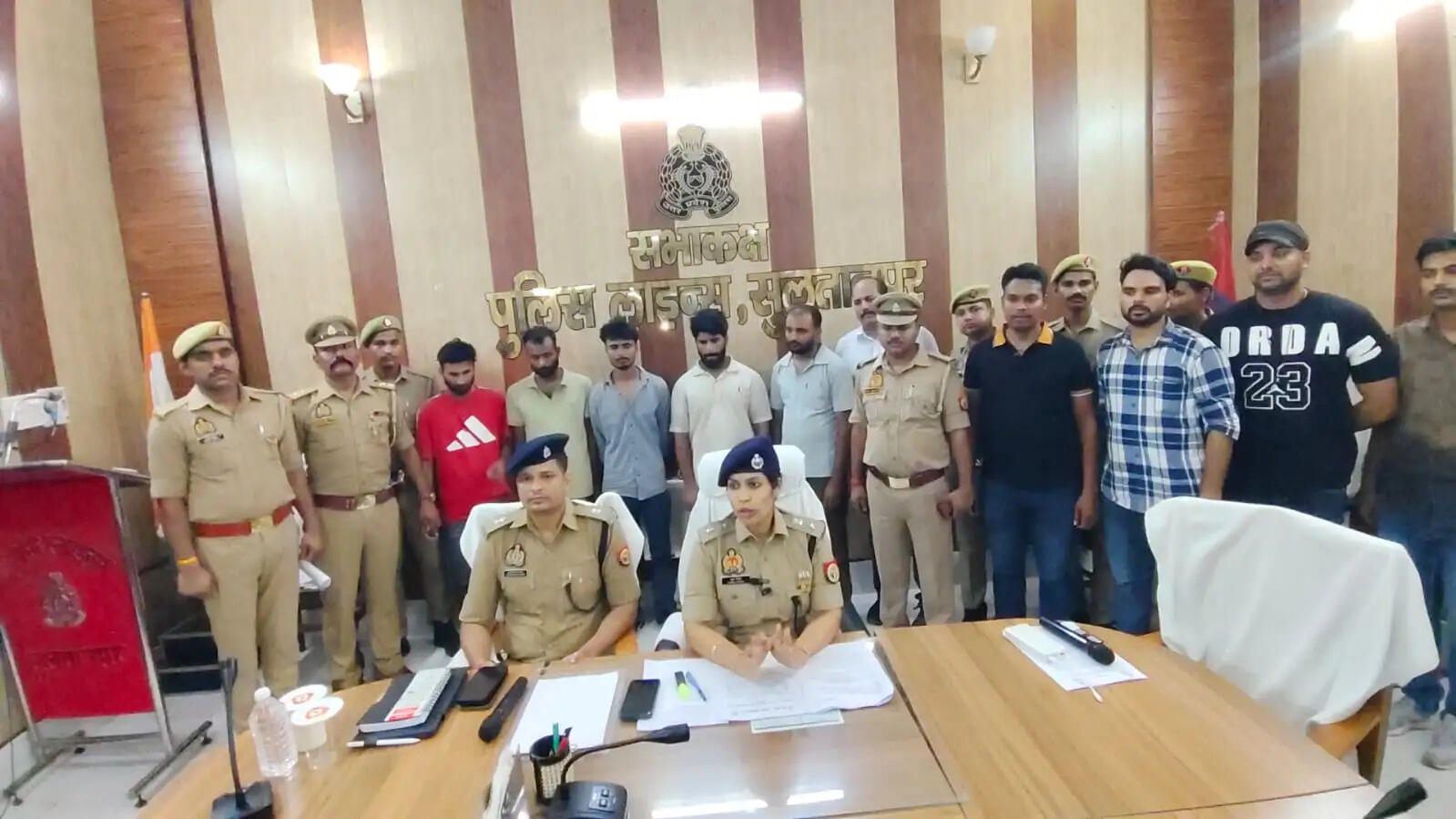 मोबाइल टावर से सामान चुराने वाले गैंग के 5 सदस्य गिरफ्तार