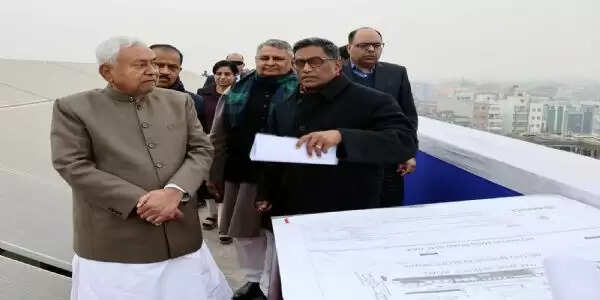 मुख्यमंत्री नीतीश कुमार ने मीठापुर में बन रहे दो विश्वविद्यालयों का किया निरीक्षण