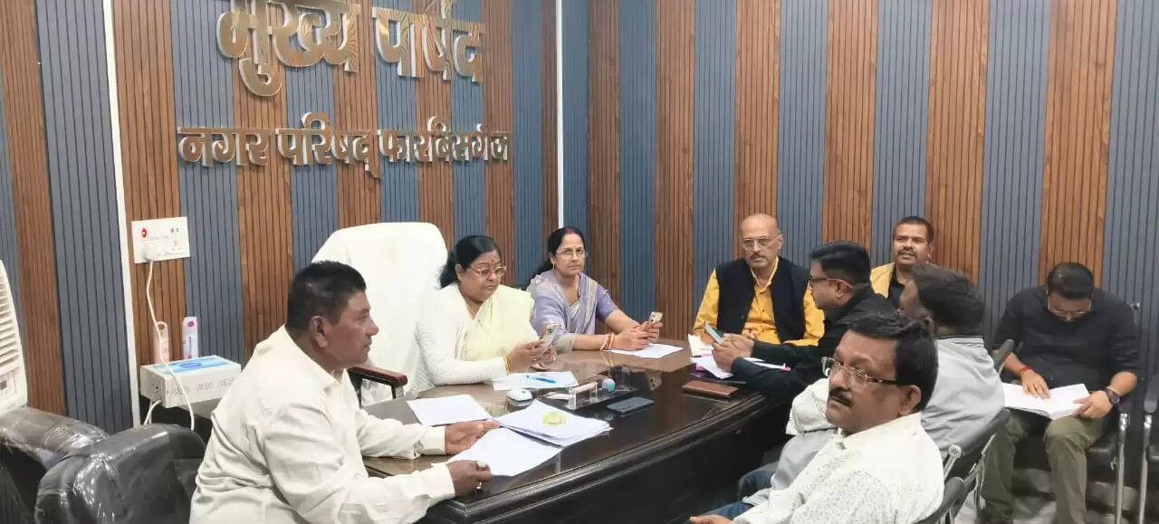 काली पूजा मेला के आयोजन को लेकर नप सशक्त स्थायी समिति ने की बैठक