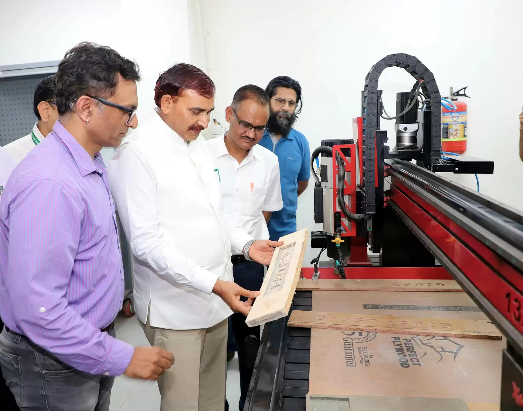 हिसार : गुरु जम्भेश्वर विश्वविद्यालय में शोध व नवाचार के लिए धन की कोई कमी नहीं : बिश्नोई