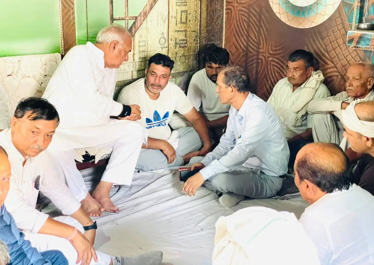 अग्निकांड पीड़ितों को पूर्ण मुआवजा व मृतकों के परिवार को एक-एक नौकरी दे सरकार : भूपेन्द्र सिंह हुड्डा