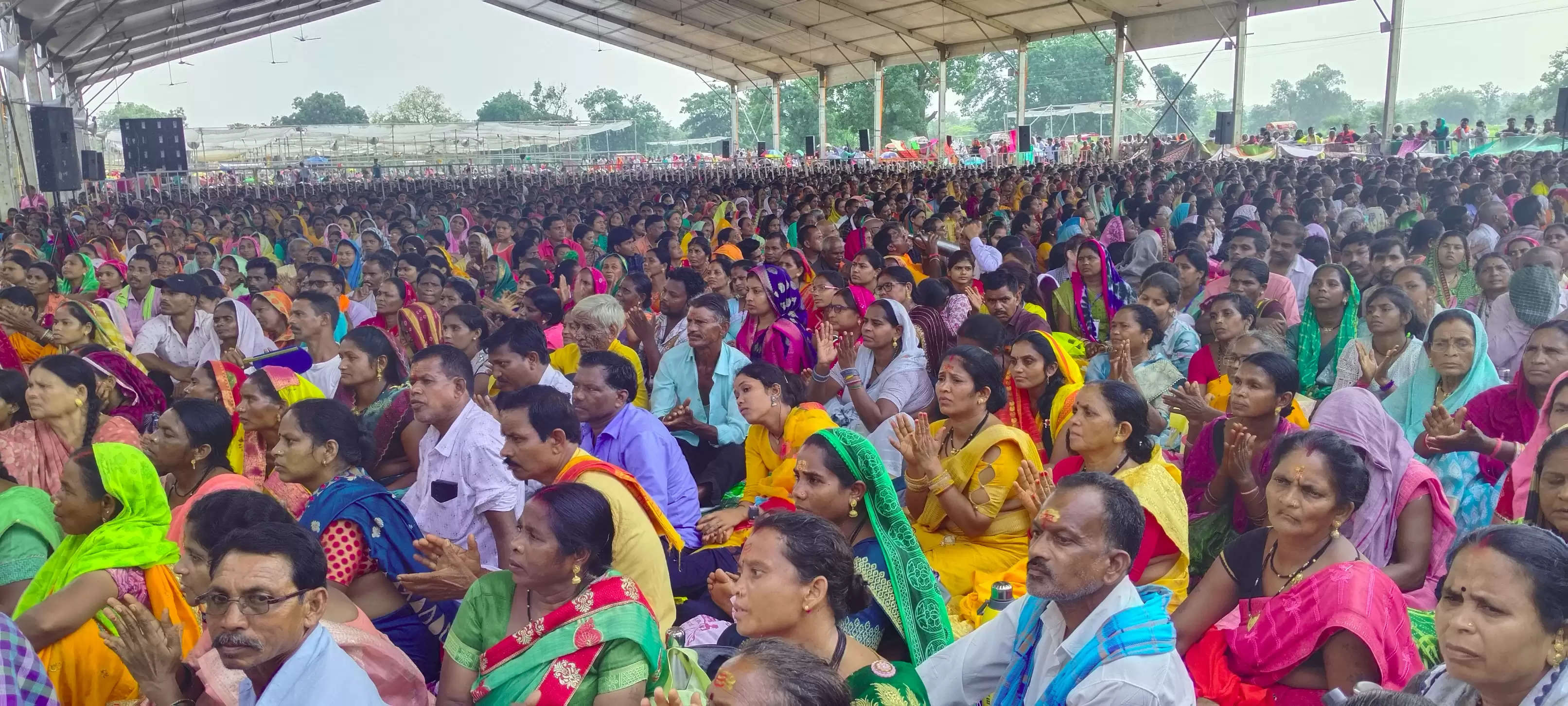 बिना विश्वास के परमात्मा की प्राप्ति नहीं हो सकती : पं प्रदीप मिश्रा