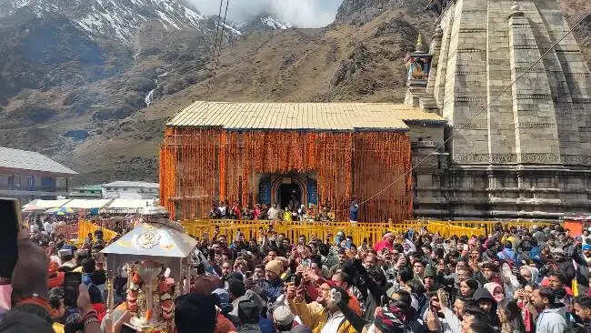 मानसून में सतर्कता के साथ करें केदारनाथ यात्रा, प्रशासन ने श्रद्धालुओं से की अपील