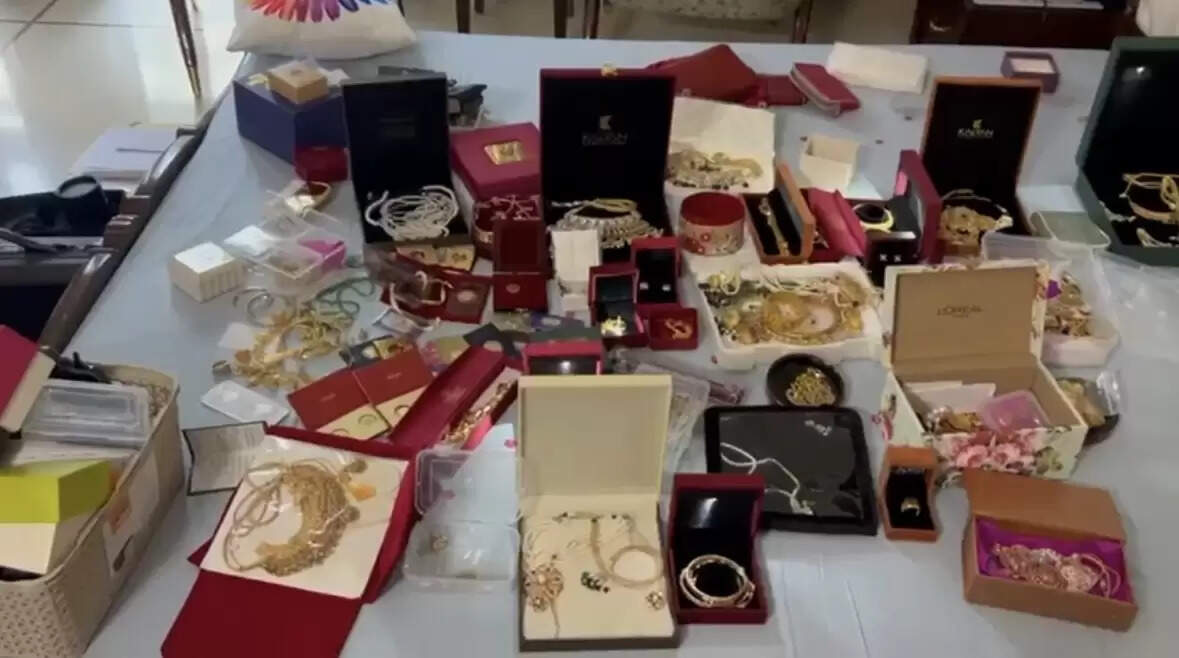 (अपडेट) सीबीआई ने पंजाब पुलिस के डीआईजी भुल्लर और एक निजी व्यक्ति को आठ लाख रुपये की रिश्वत मामले में किया गिरफ्तार