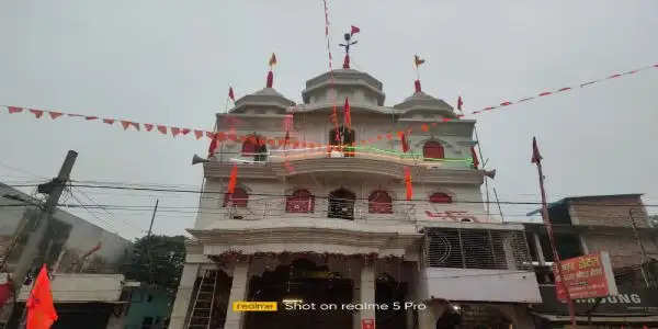 अयोध्या में रामलला की स्थापना को लेकर मधेपुरा जिले के मंदिरों में सजावट शुरू