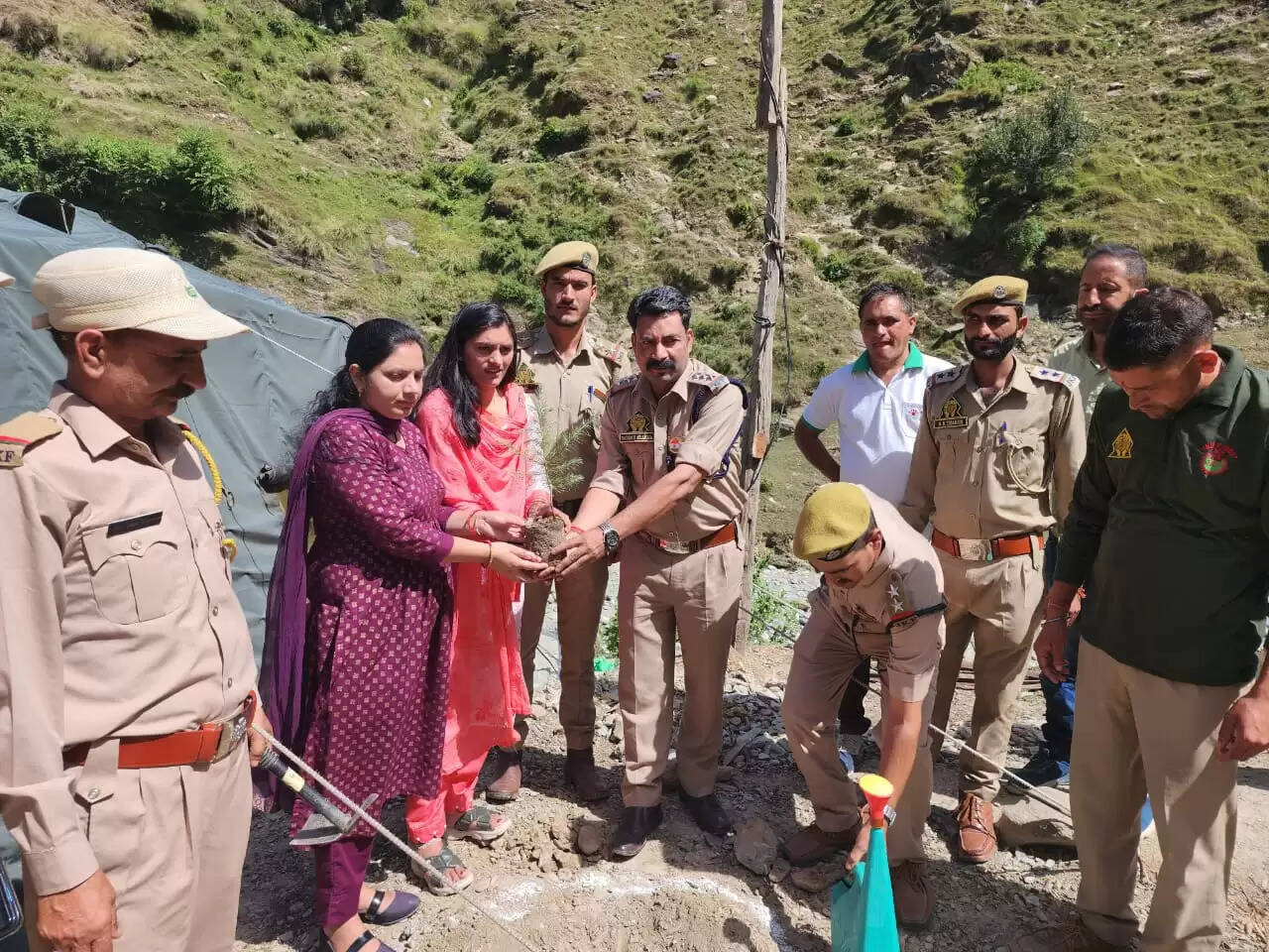 वन विभाग रेंज बनी के भालक में शुरू की नई चेक पोस्ट, वन खजाने की सुरक्षा एवं अवैध परिवहन पर लगेगा अंकुश