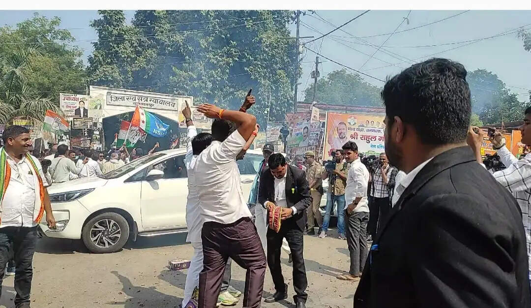 (अपडेट) अमित शाह पर टिप्पणी से जुड़े मानहानि मामले में राहुल गांधी बरी