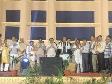 बाबा साहब के संविधान से देश के हर नागरिक को मिला बराबरी का अधिकार : केशव प्रसाद मौर्य