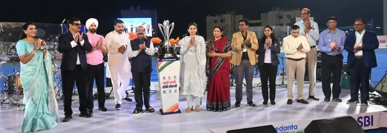 देश में खेलों को बढ़ावा देने के लिए बड़े पैमाने पर हो रहा आयोजन : केंद्रीय खेल राज्य मंत्री डॉ.खड़से