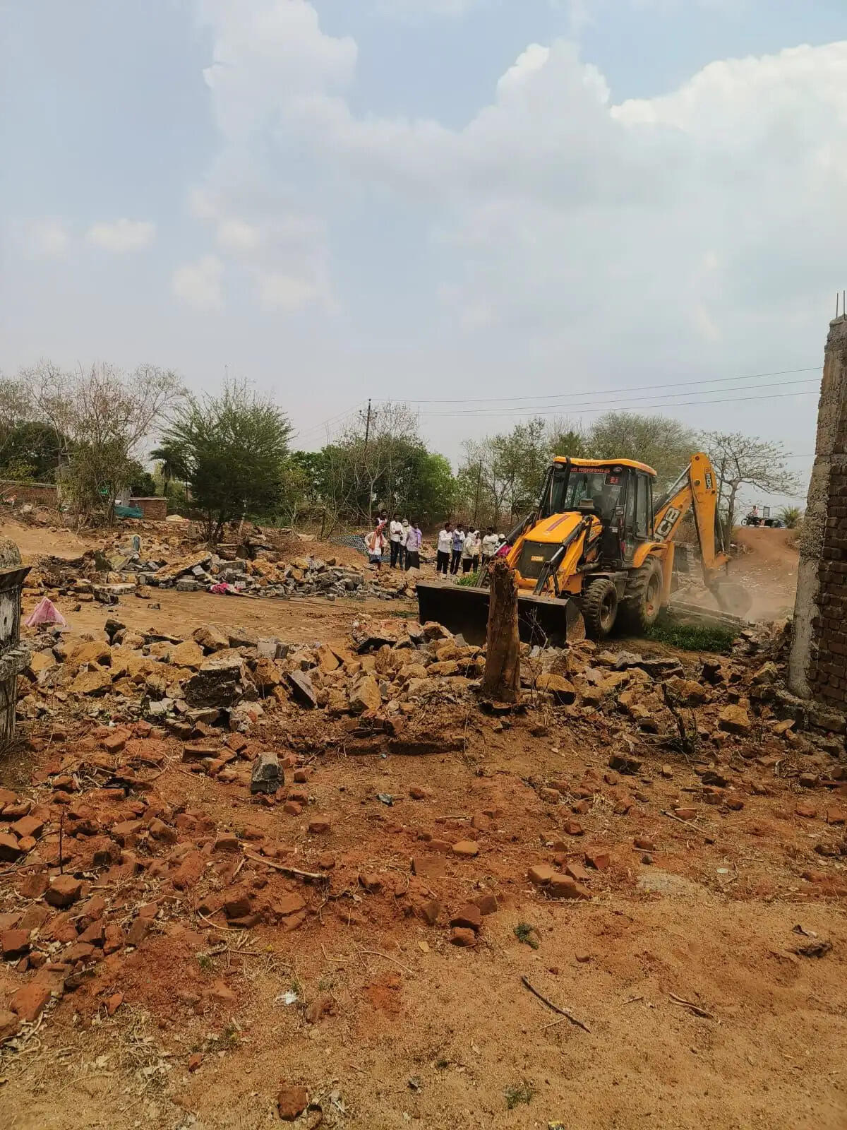 बिंद्रानवगांव में प्रशासन की बड़ी कार्रवाई, 1.5 एकड़ शासकीय भूमि अतिक्रमण से मुक्त