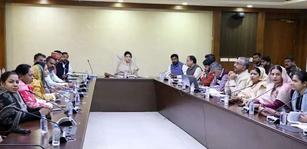 मप्रः मंत्री कृष्णा गौर ने की अमृत 2.0 के तहत पेयजल और सीवरेज योजनाओं की समीक्षा