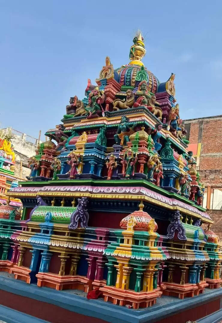 शक्तिपीठ मां विशालाक्षी मंदिर के शिखर का कुंभाभिषेक,गौरीपूजन से धार्मिक अनुष्ठान की शुरूआत