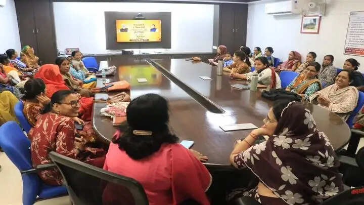 विदिशाः जिले की 2.71 लाख से अधिक लाडली बहनों के बैंक खातों में 39.80 करोड रुपये की राशि पहुंची