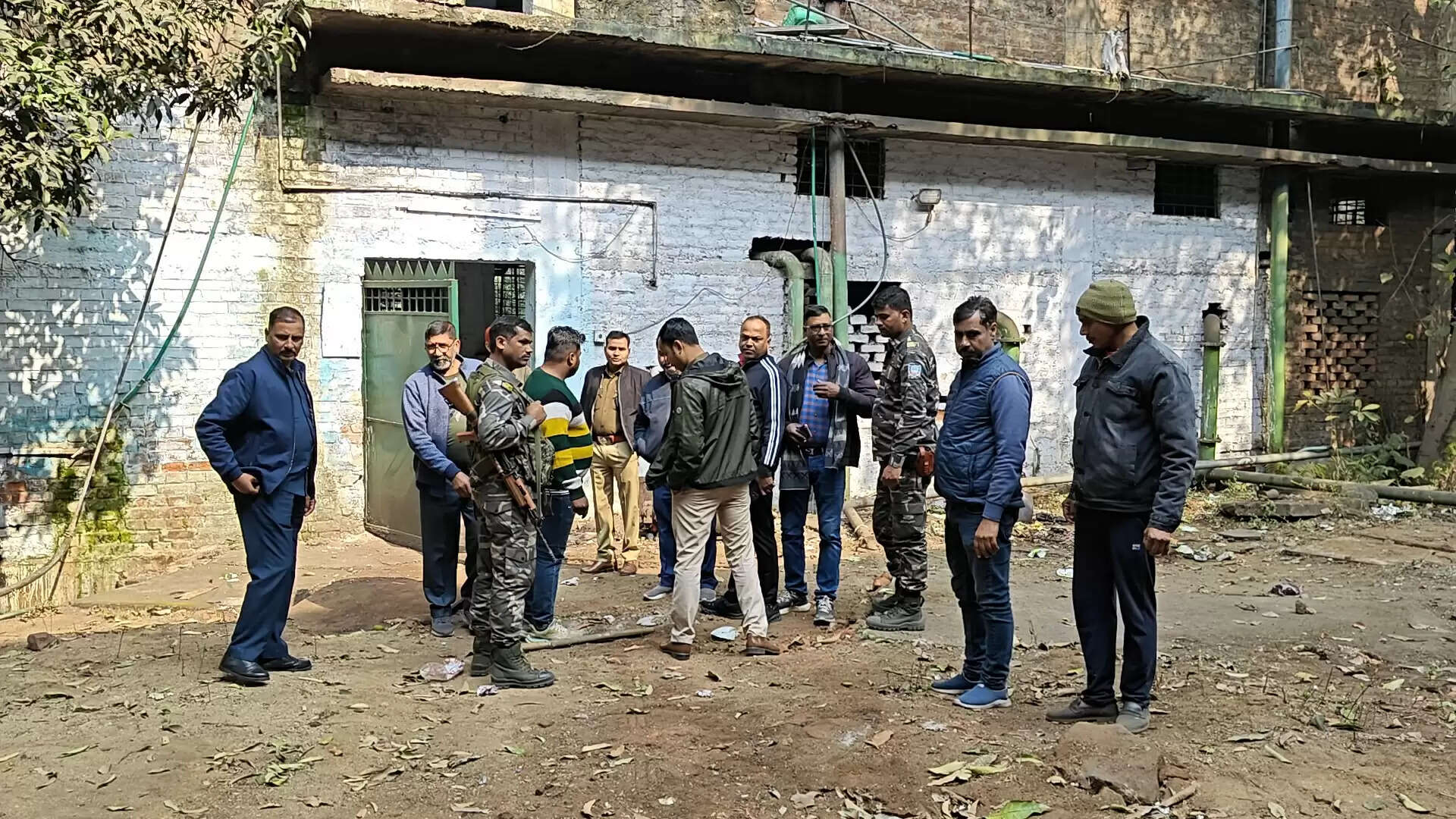 दयाल स्टील प्लांट से लुटेरों ने 50 लाख के कॉपर वायर लूटे