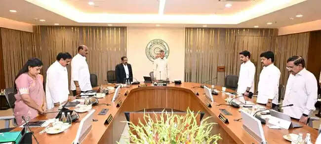 आंध्र प्रदेश मंत्रिमंडल ने अजीत पवार के निधन पर जताया शोक