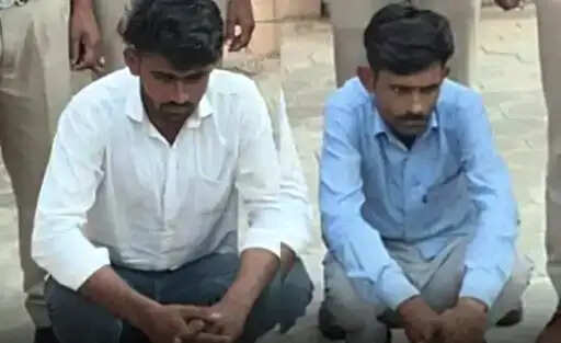 पाकिस्तान से आई 25 करोड़ की क्रिस्टल ड्रग्स जब्त, दो तस्कर गिरफ्तार