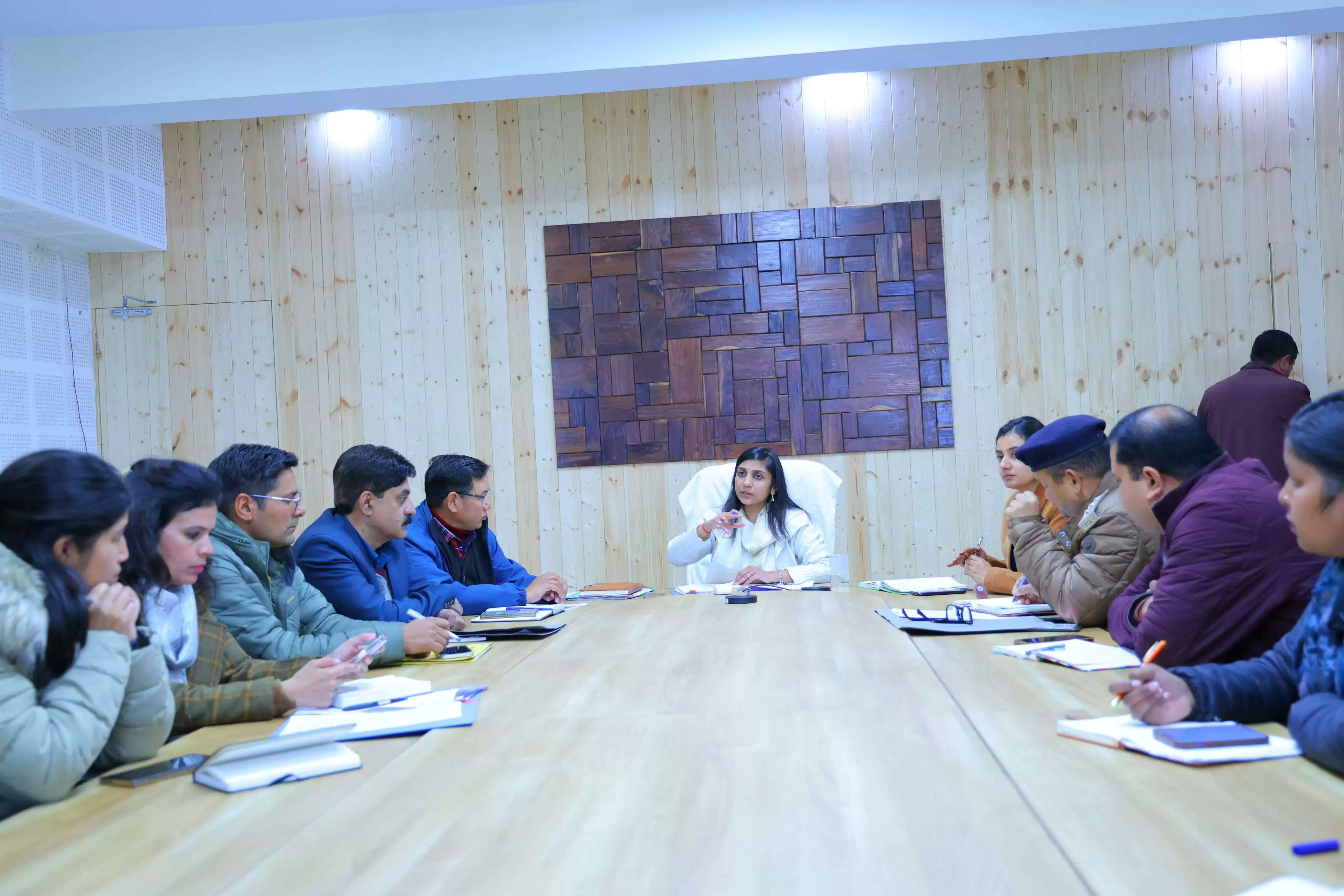 बूंखाल मेले की सभी तैयारियां समय पर करे पूरी:डीएम