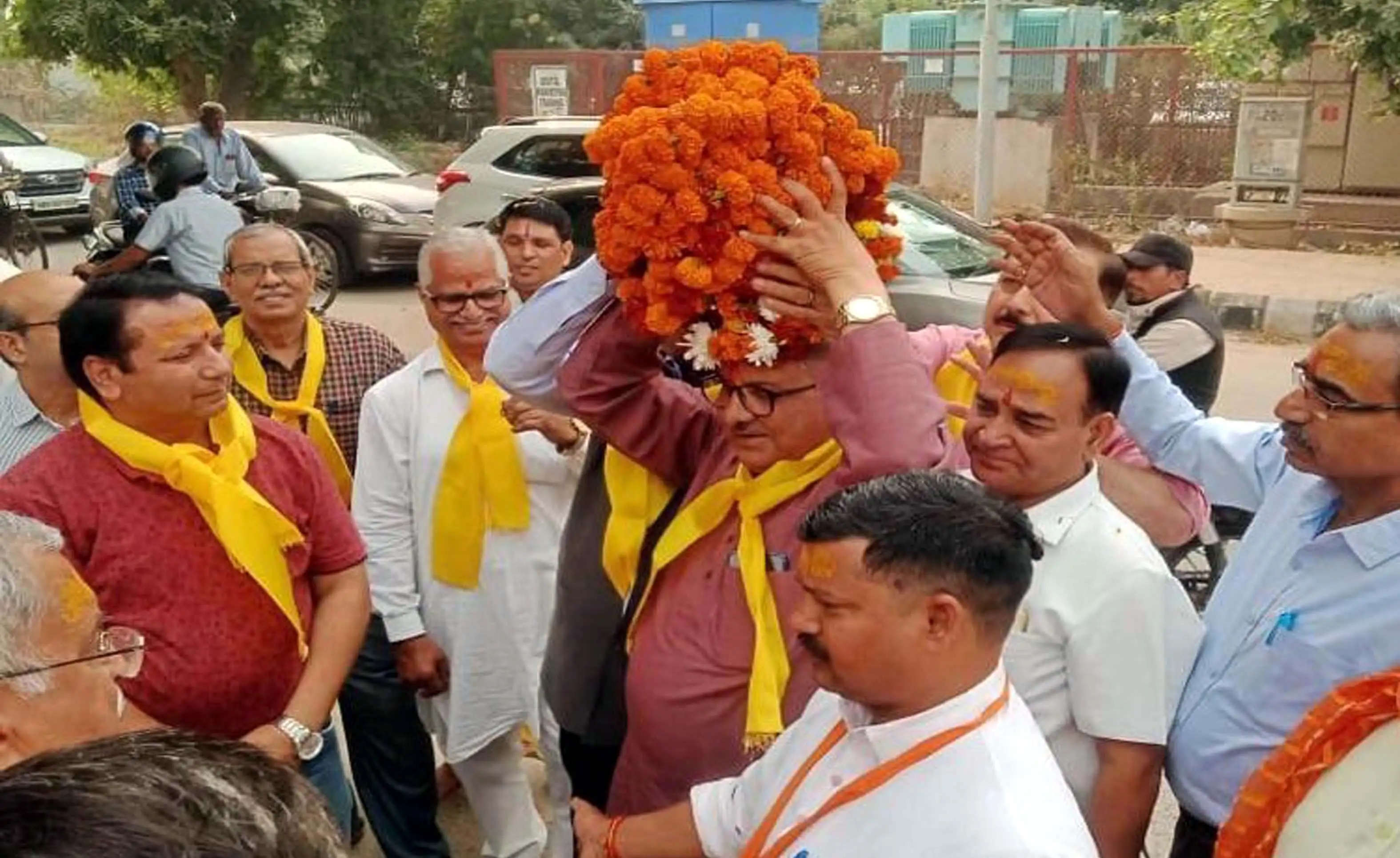 फरीदाबाद पहुंचे श्रीराम मंदिर पूजित अक्षत कलश, निकली भव्य यात्रा