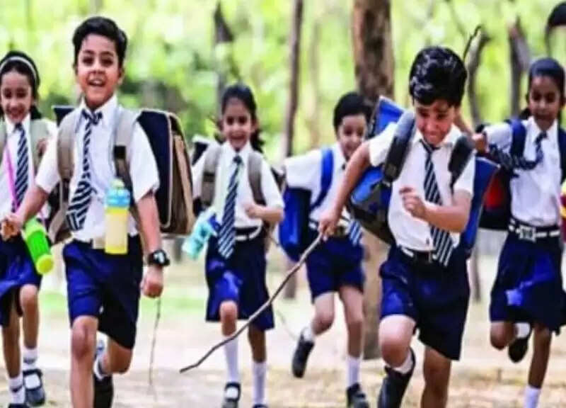 सतनाः भीषण गर्मी के चलते कक्षा 1 से 5 तक के स्कूलों में अवकाश घोषित